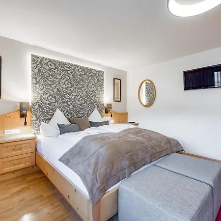 Aliona アパート *