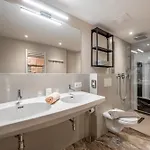 Aliona Apartment